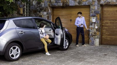 ΚΙΝΟΥΜΑΙ ΗΛΕΚΤΡΙΚΑ: Ξεκινά εντός της εβδομάδας η διαδικασία έγκρισης των αιτήσεων- Απορρόφηση 3,3  εκατ. ευρώ σε 8 ημέρες